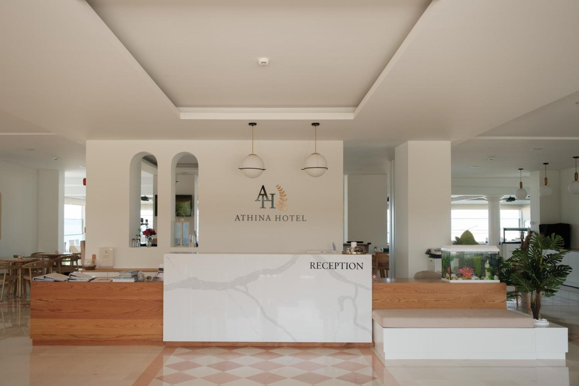 Hotel Athina アギオス・ステファノス エクステリア 写真